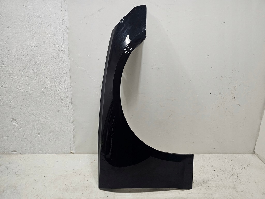 фото №1, Крила правий перед передній audi a4 b9 8w0 lift