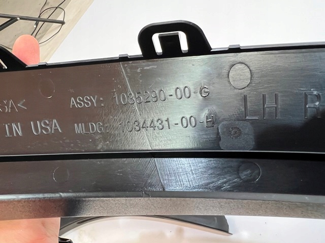 фото №8, Tesla x молдинг na крыло левый задняя 1035290-00-g