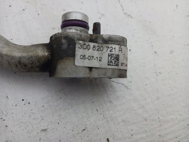 фото №7, Шланг кондиціонера vw passat b7 2.0 tdi