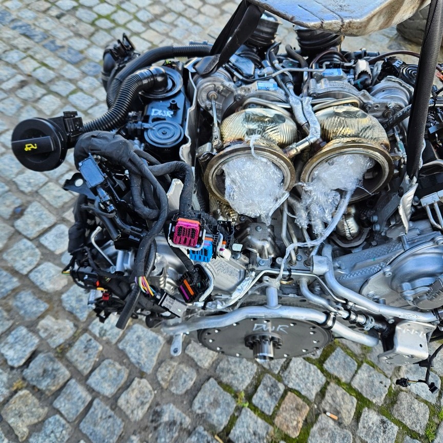 фото №12, Двигун kompletny audi q7 sq7 q8 sq8 4.0 tfsi dwr 9 tyś km