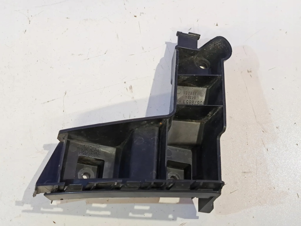 фото №3, Volvo v70 2013 елементи кріпильні