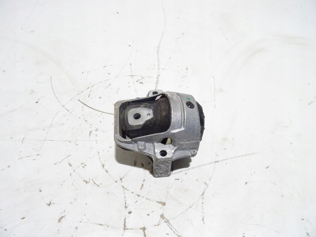 фото №1, Audi a4 b8 a5 подушка двигателя 8k0199381gk