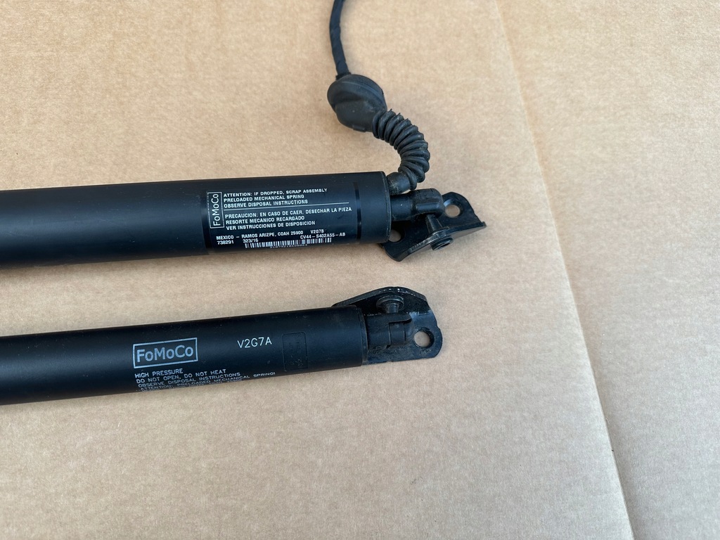 фото №4, Ford kuga mk2 амортизаторы крышки электрический cv44-s402a55-ab