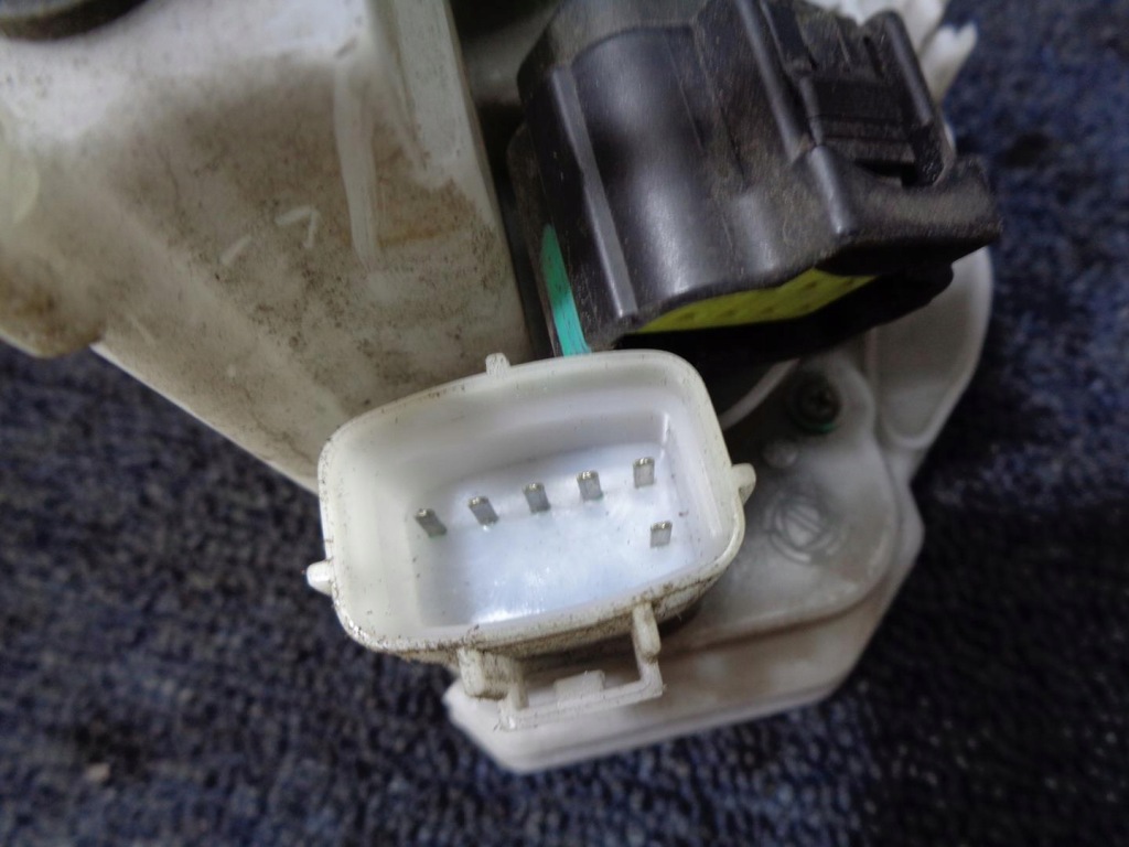 фото №4, Замок дверь 50513063 alfa romeo 159 05-11r. правый передний