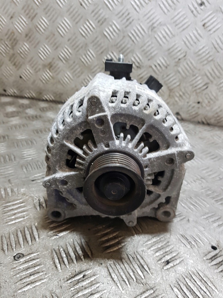 фото №1, Генератор bmw x1 f48 2.0 b denso 104210-6722