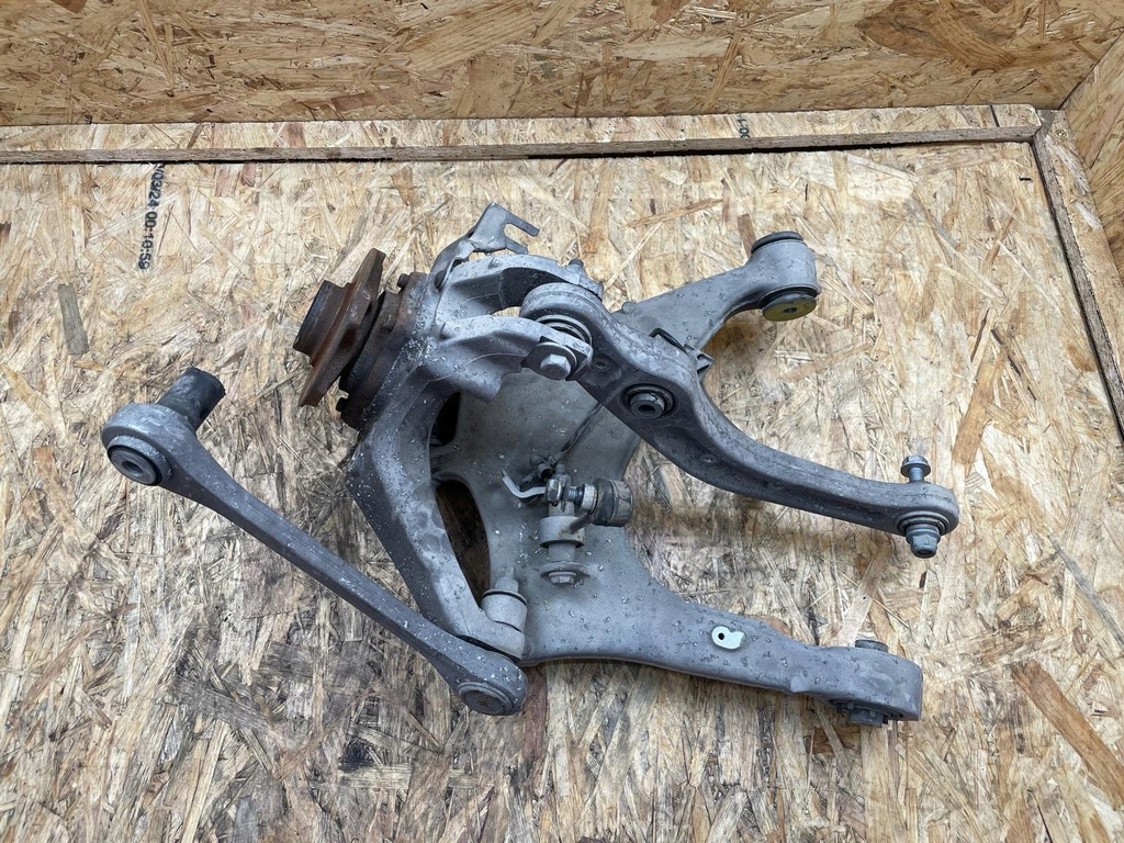 фото №5, Поворотный кулак рычаги диск левый задняя audi a8 s8 d3 5.2 короткий 4e0511511