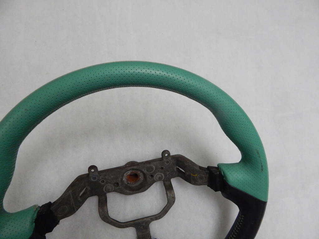 фото №5, Toyota yaris i przed liftem - повітропровід шкіра