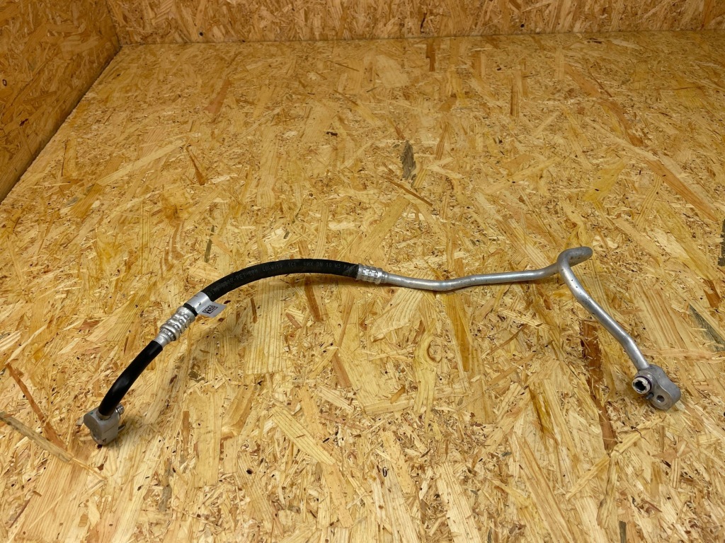 Пабтрубок  трубка шланг кондиционера bmw f39 f40 f45 f46 f48 9869633 с Разборки