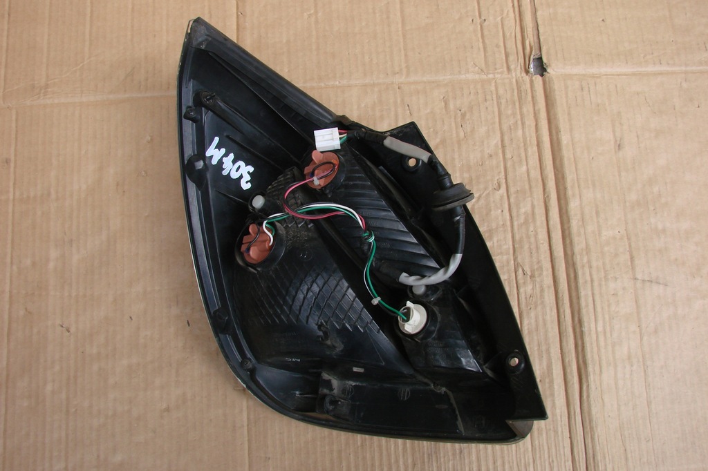 фото №9, Лампа задня права кутова kia rio eu