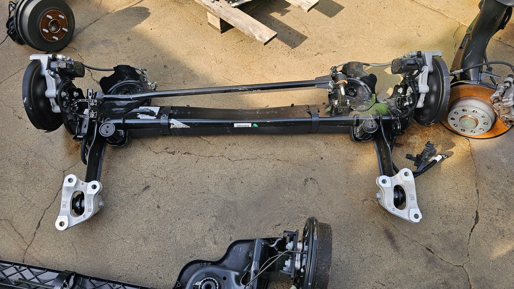 фото №1, Citroen c4 iii c4e iii 23r балка задня oś задня