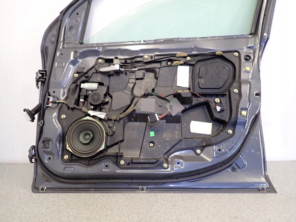 фото №11, Mazda2 mazda 2 dy 02-07 дверь передние правое