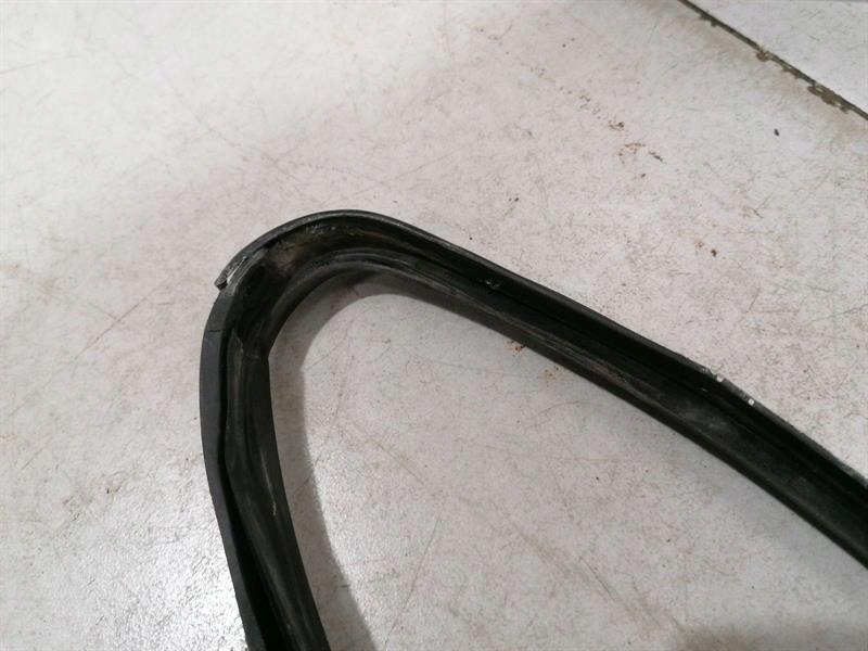 фото №7, Porsche 911 996 turbo window frame уплотнитель молдинг 99653748108 roof