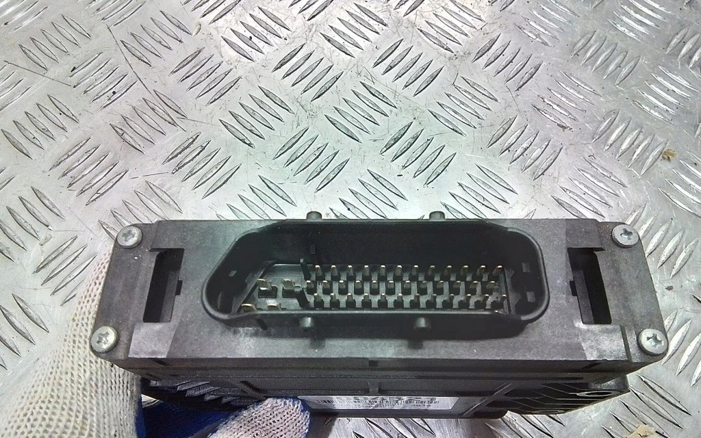 фото №4, Audi q7 i 4l 4.2 tdi блок управления коробки 09d927750jd