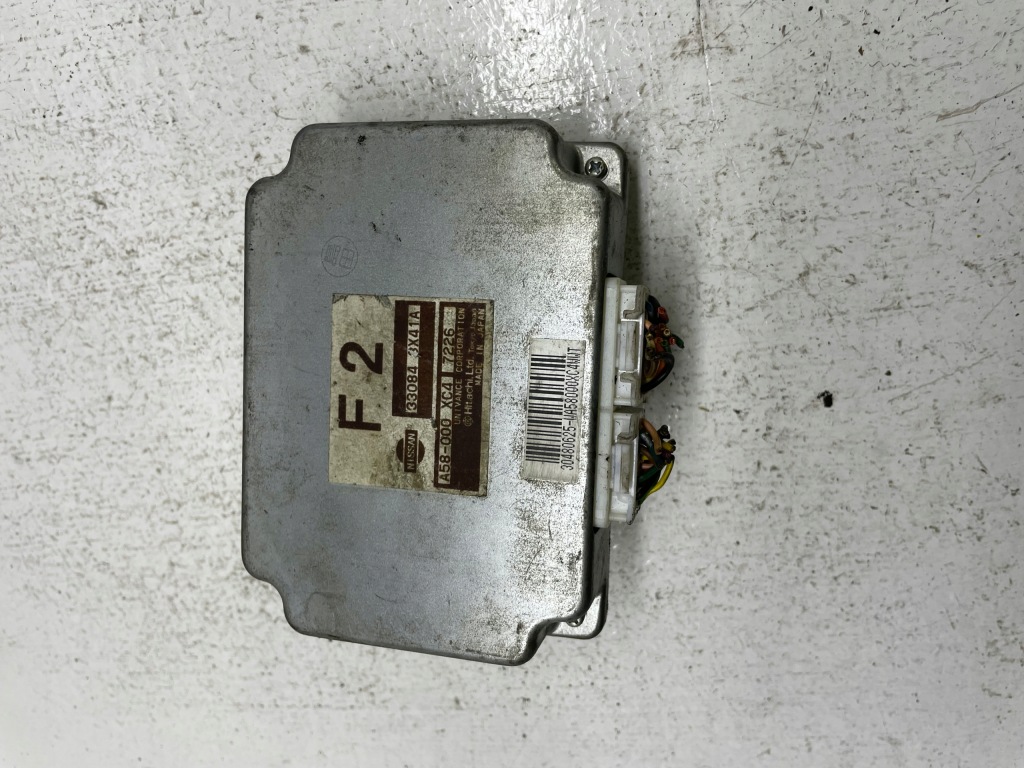 фото №1, Блок керування модуль приводів nissan 330843x41a