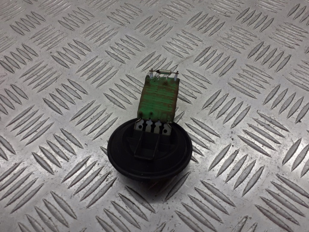 фото №1, Резистор резистор вентилятор skoda fabia i 1.4 16v