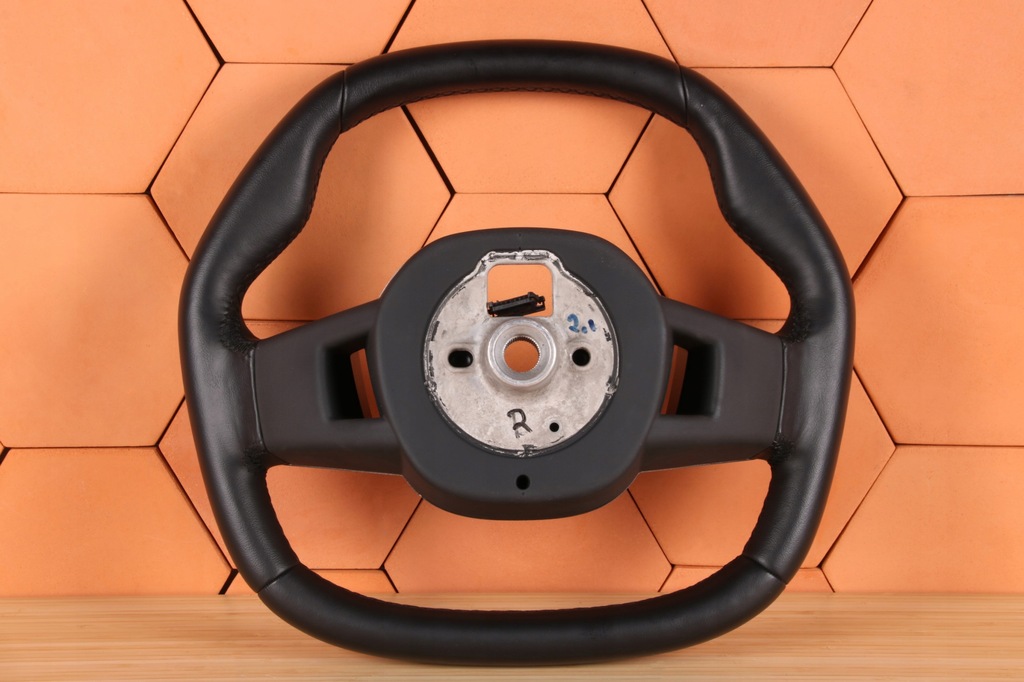 фото №13, Bmw ix i20 оригинальная кожаный воздуховод