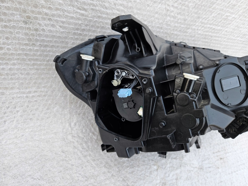 Mercedes w176 рестайлинг  фара левая full led a1769068900 Цена