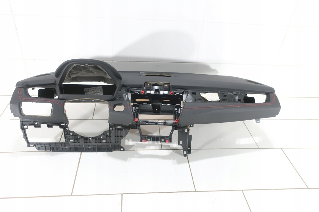 фото №1, Консоль приборная панель bmw 2 active tourer f45 f46 нитка bez hud sport