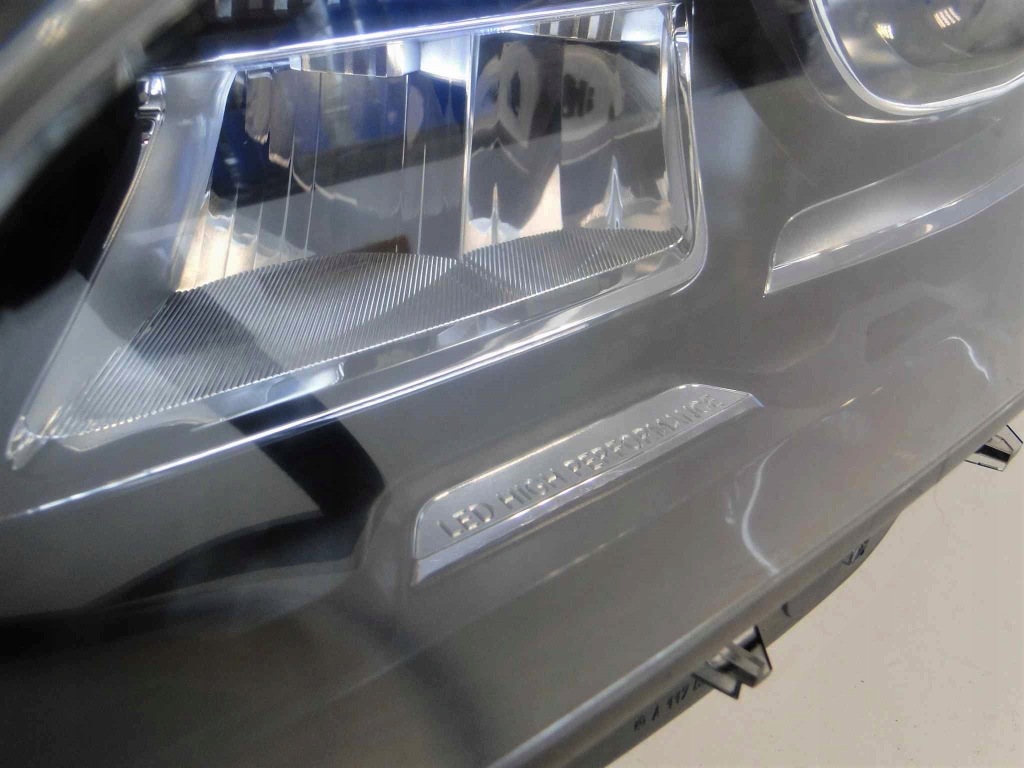 Mercedes cla 117 lift лампа ліва led high perform в Україні