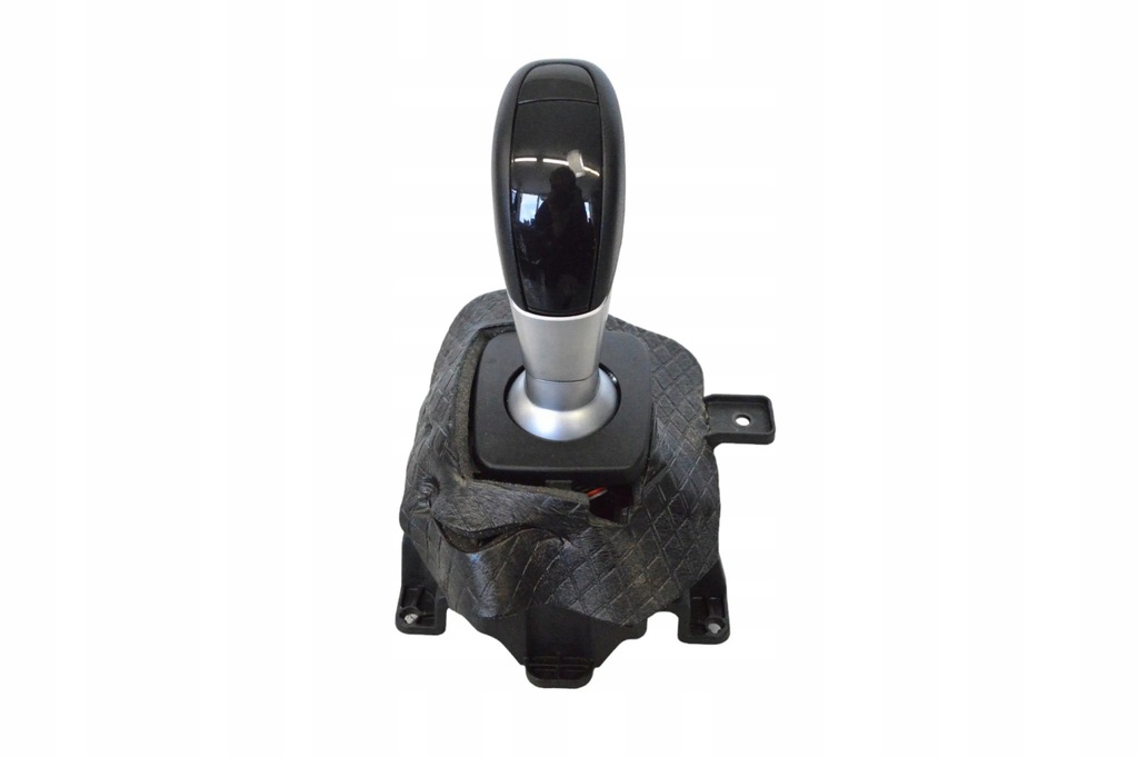 фото №1, Alfa romeo stelvio 2019 домкрат переключения передач / верхний