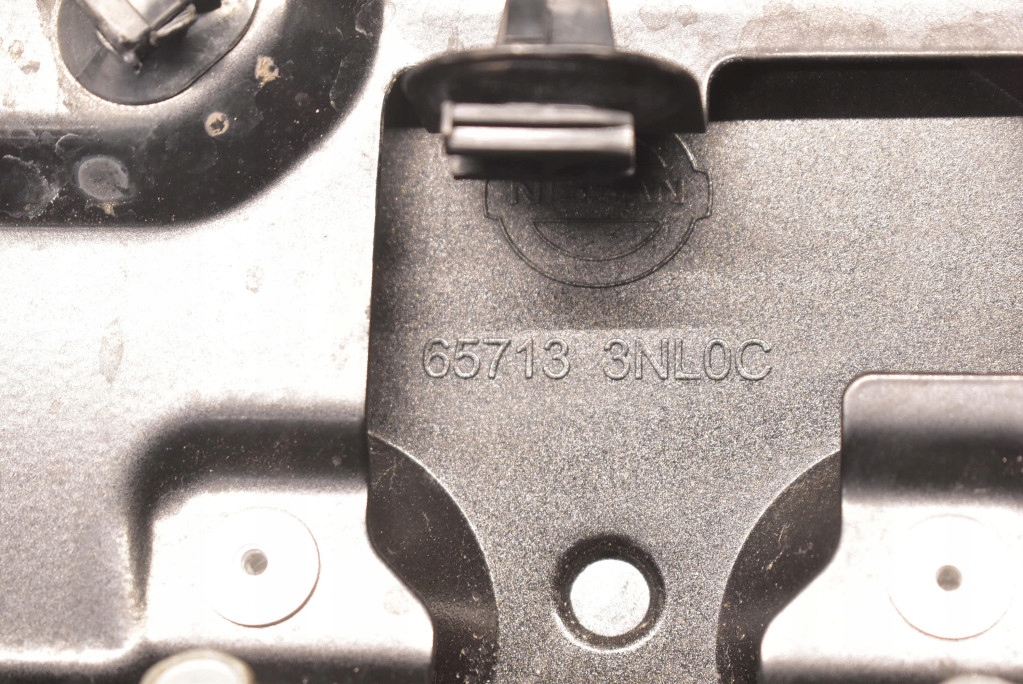 фото №15, Решётка радиатора решётка радиатора защита разъём зарядки 657303nl nissan leaf i ze0 lift 10-17