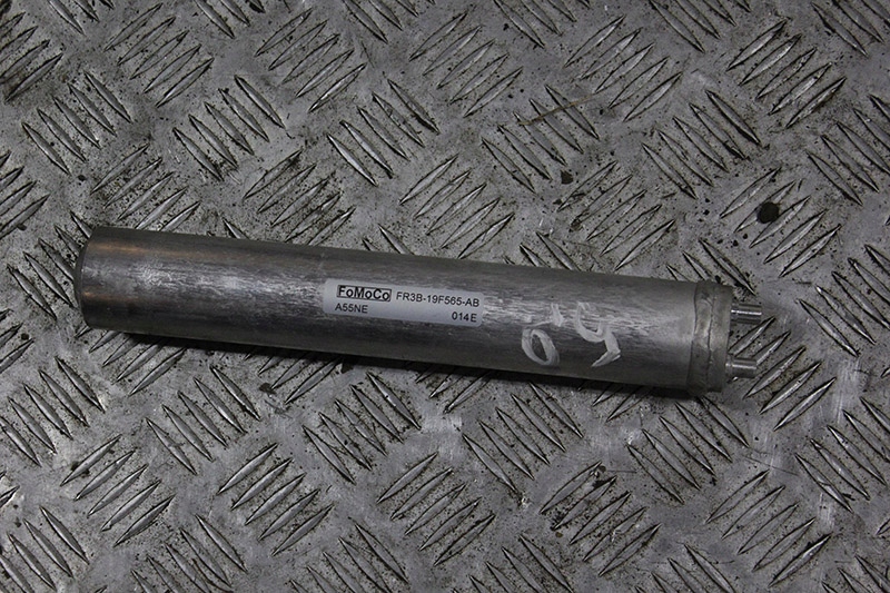 фото №1, Ford mustang 2015 отстойник кондиционера радиатора