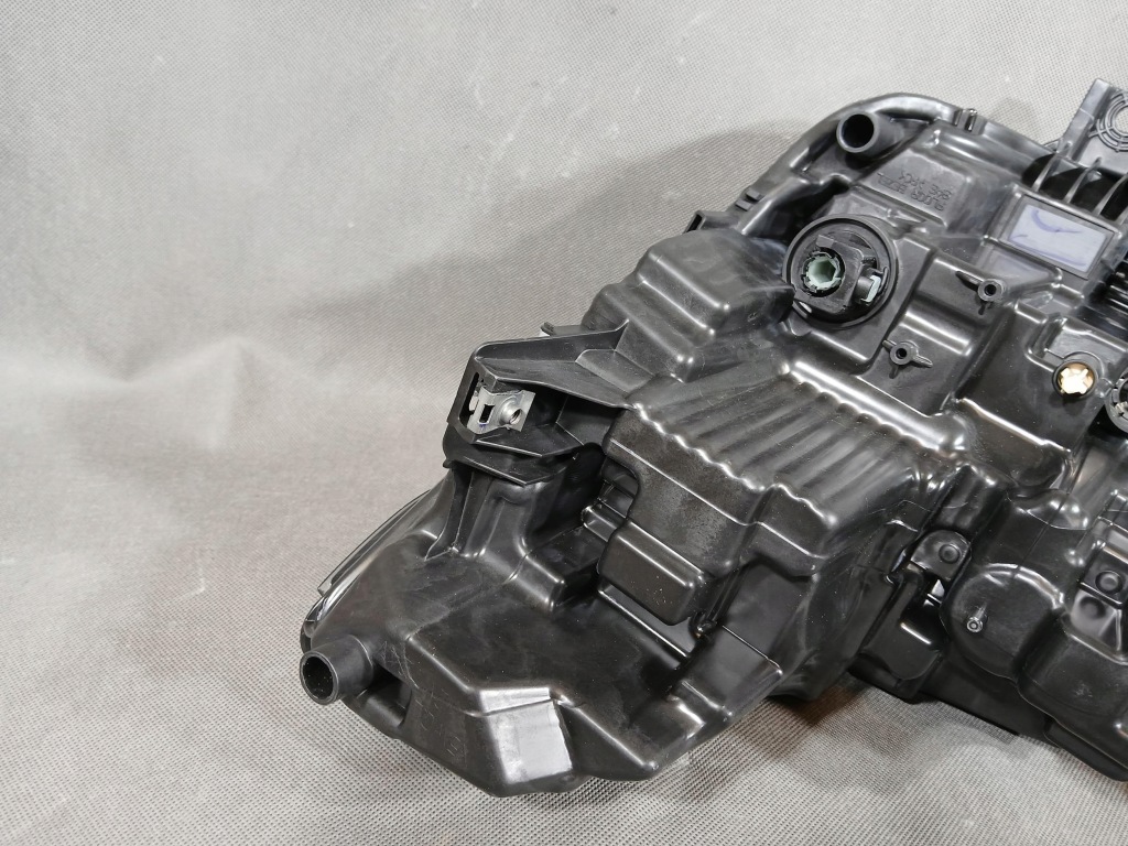 Ford mustang mach-e фара правий перед передня оригінал Недорого