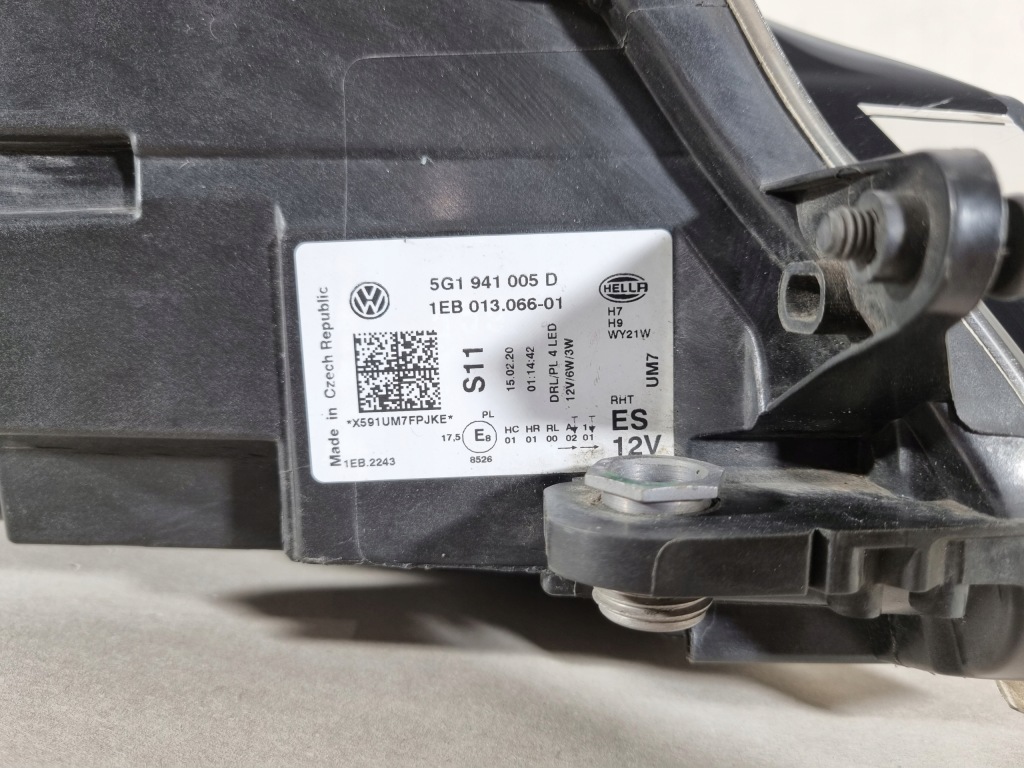фото №11, Vw golf vii 7 lift 5g1 обычная лампа левый перед led