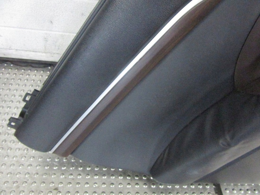 фото №7, Toyota highlander iii 2016 обшивка двері задня