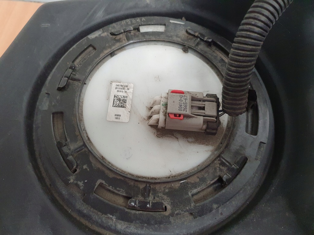 фото №5, Бак топлива bak jeep grand cherokee wk2 iv 16r 3.0 crd p52030422ac