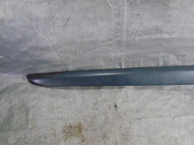 фото №2, Молдинг крыла правый задняя renault clio iii kombi