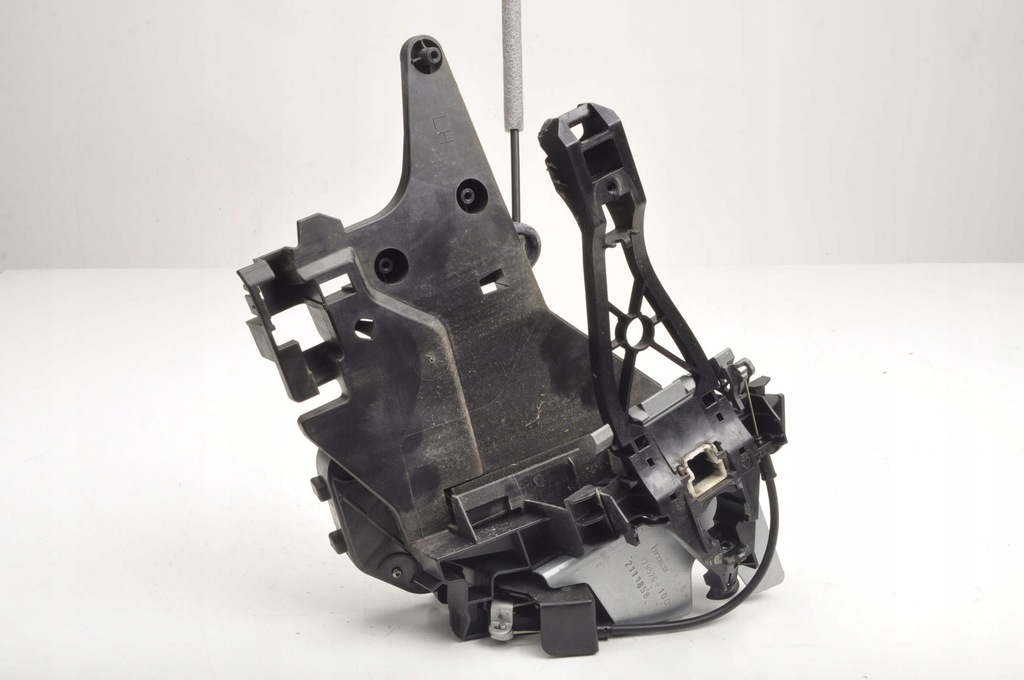 фото №6, Volvo xc70 ii замок дверь левый задняя 31253920 10pin