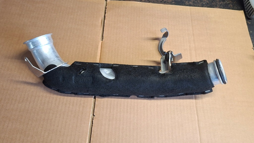 Шланг труба интеркулер mercedes-benz оригинал a6540981500 Оригинал