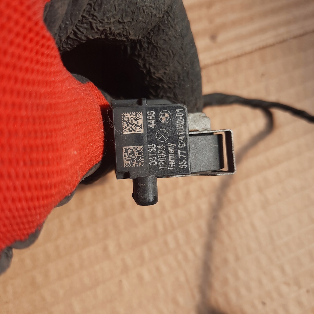 фото №7, Bmw оригинальный номер датчик ударный подушка безопасности 9224178