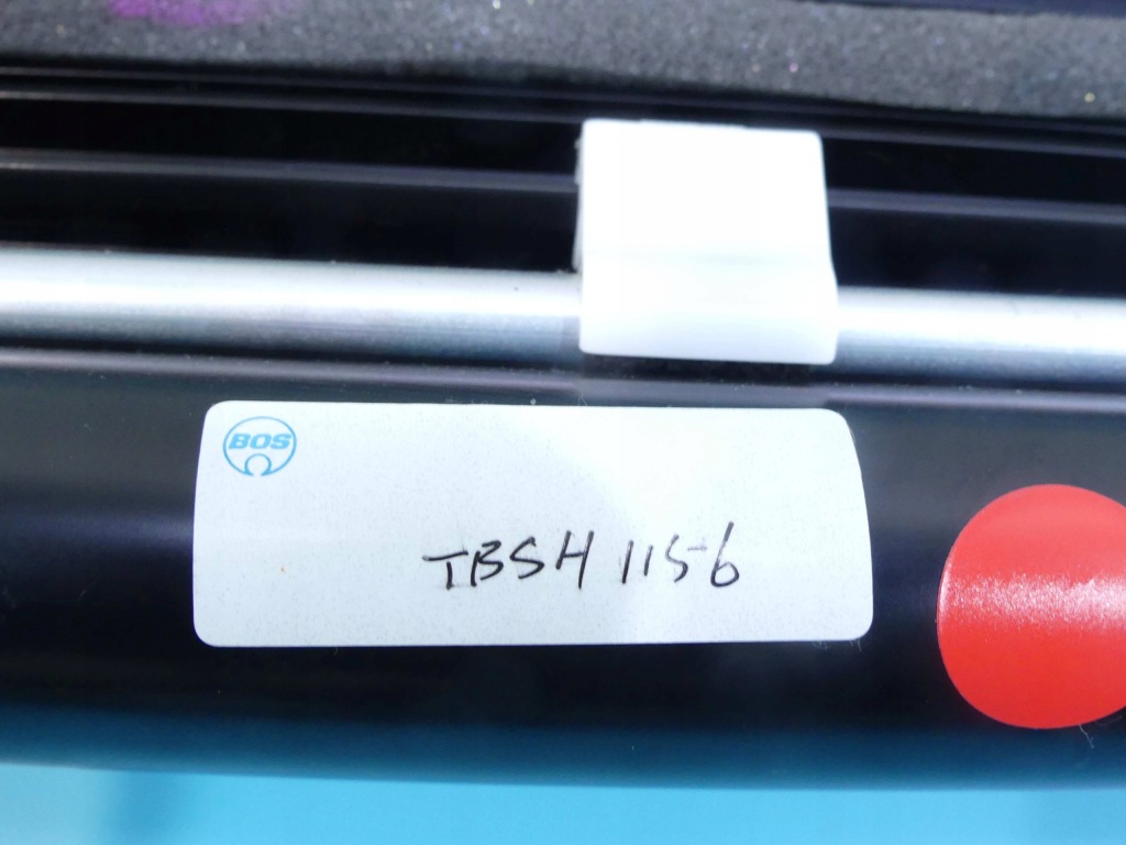 Шторка задний  правая lexus ls iv 06-12 Оригинал