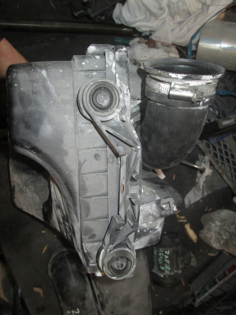 фото №6, Корпус фільтра повітря opel zafira b 1.6 16v 216xep