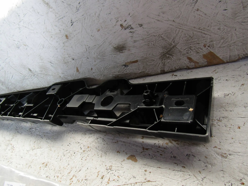 фото №1, Bmw g30 g31 напрямна поріг lewego