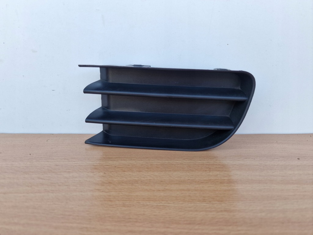 фото №1, Renault megane ii левая решётка бампера заглушка оригинальный номер