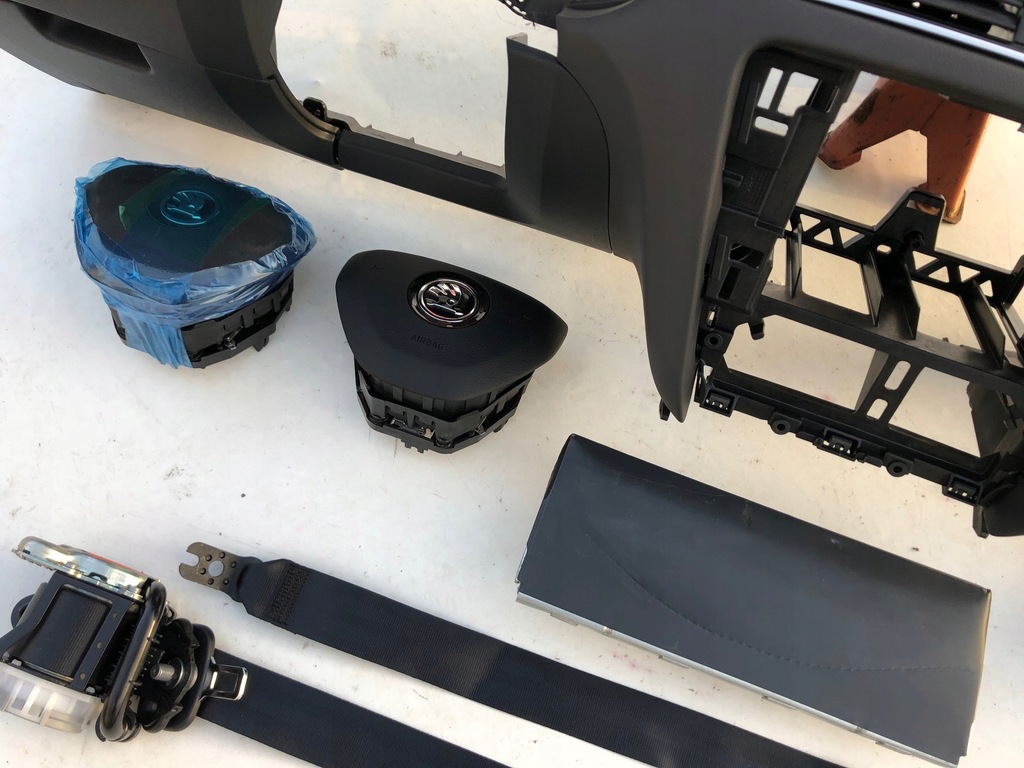 фото №6, Skoda octavia 3 iii панель приладів панель приладів консоль подушки безпеки