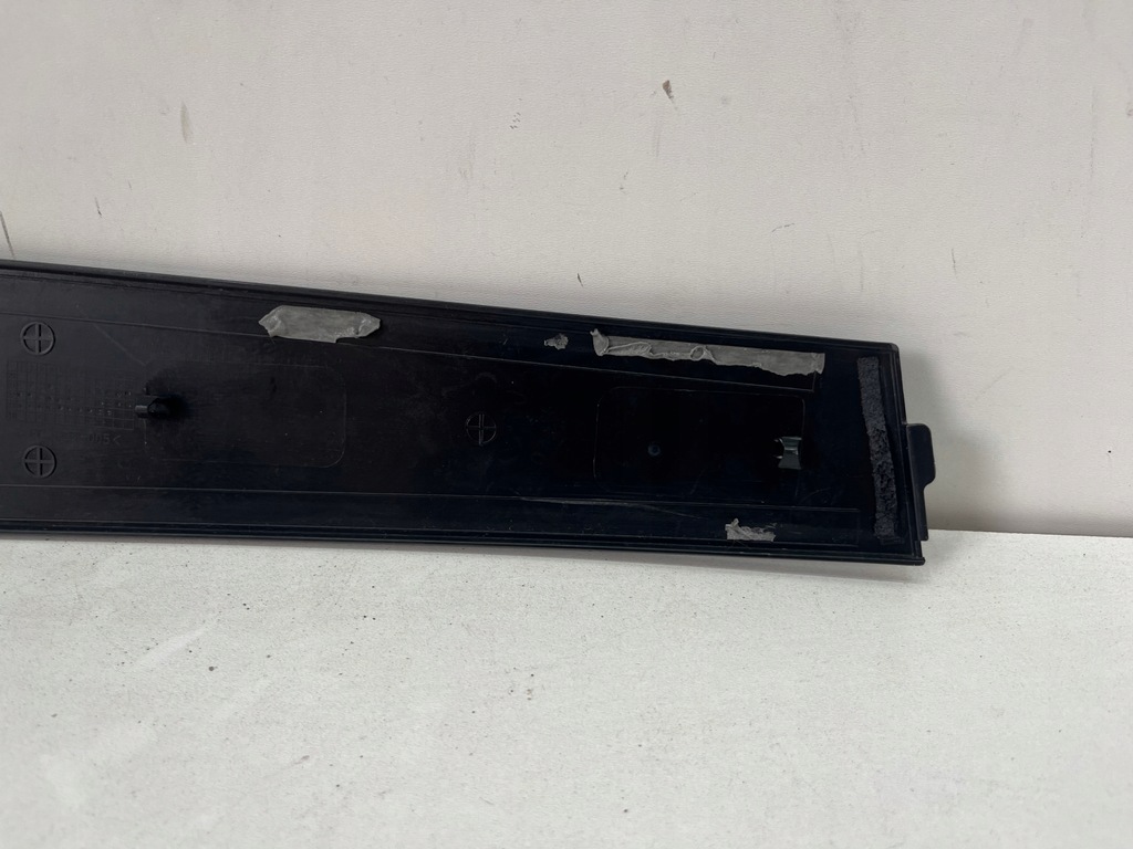 фото №8, Hyundai ioniq v 5 молдинг захист стійка двері передня права 82261-gi010