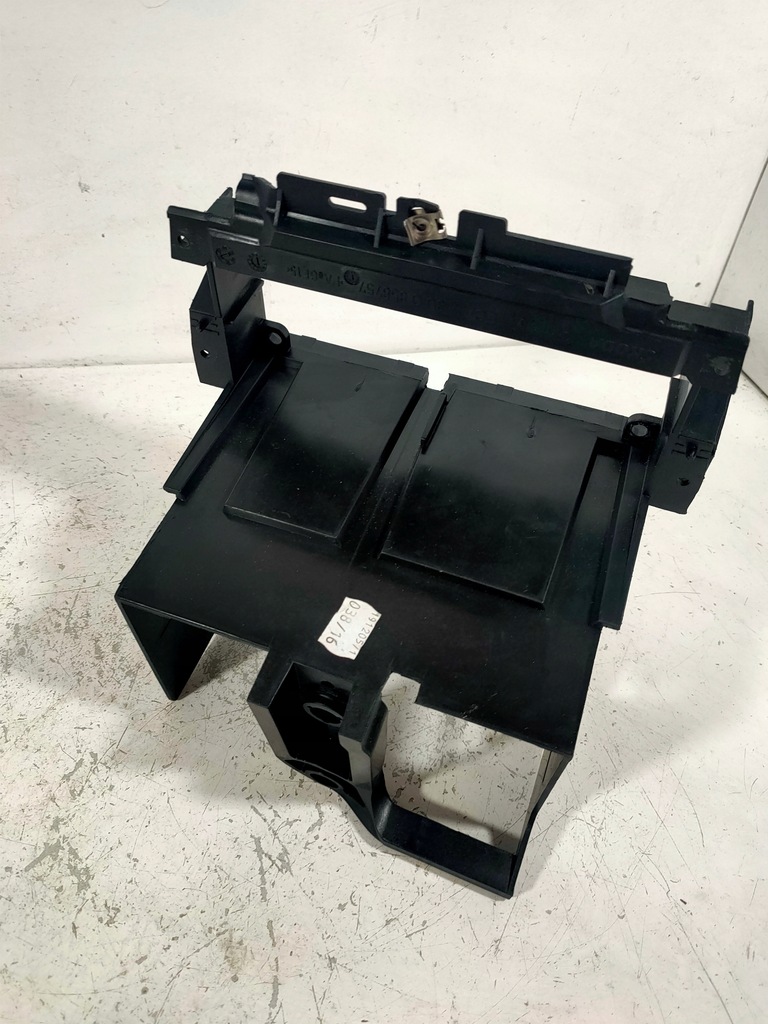 фото №3, Skoda superb i рамка каркас корзина радіо 3u0858757