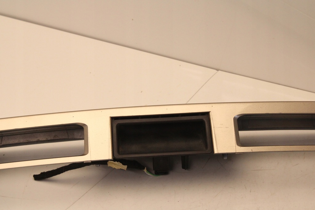 фото №8, Citroen c3 picasso 08r- накладка молдинг ручка крышки багажника kch kchc