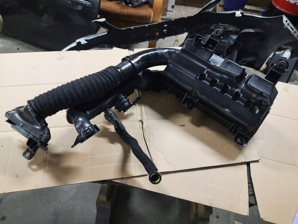 фото №15, Opel mokka b ii 1.2 корпус фильтра воздуха воздухозаборник резонатор комплект