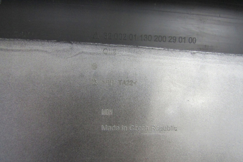 фото №8, Спойлер спойлер козырёк крышки задняя vw multivan t7 21-