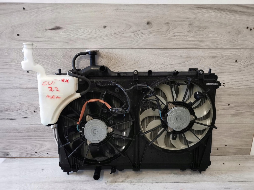 фото №10, Outlander iii lift комплект радиатор 2.2 автоматическая коробка передач