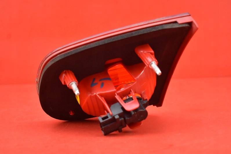 фото №5, Лампа левая задняя задняя vw eos 07r