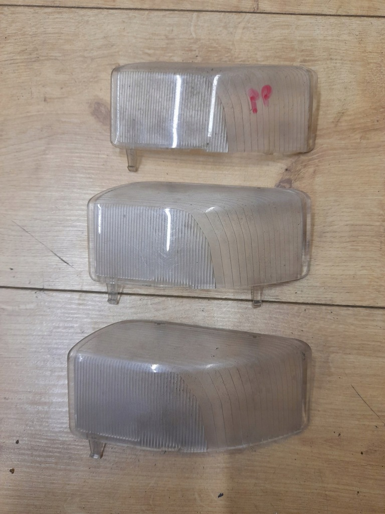 фото №1, Стекло фары фонари перед правый mazda 6