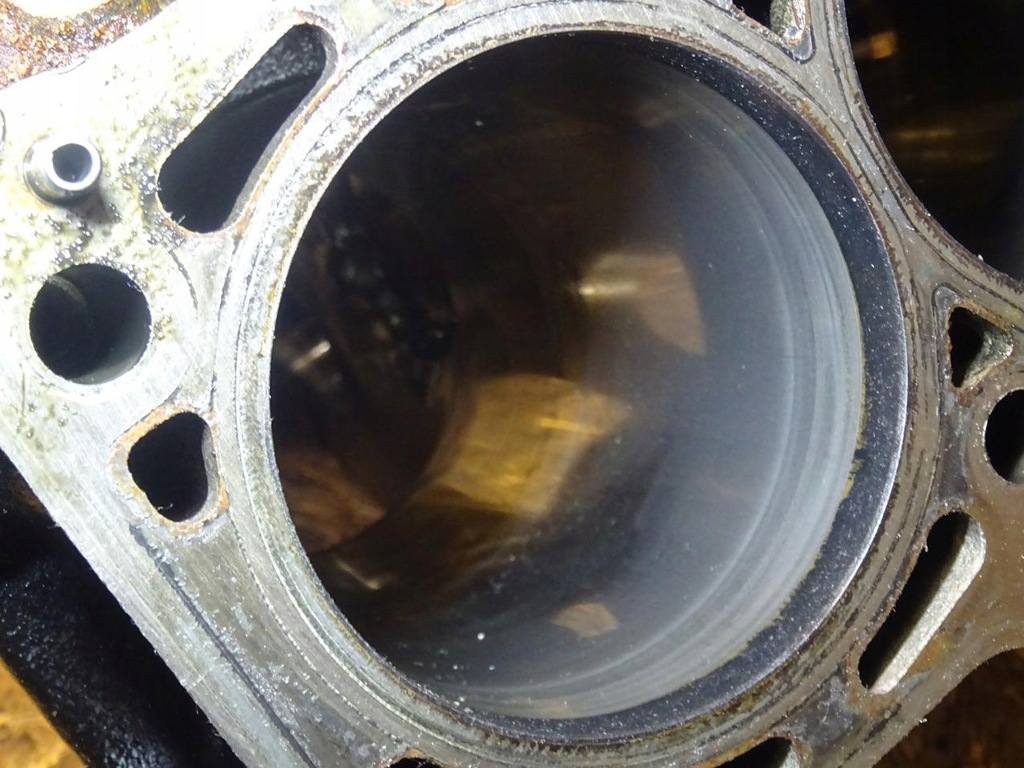 фото №9, Audi a4 b8 8k a5 8t a6 c6 2.7 3.0 tdi cgk блок двигуна підпори вала