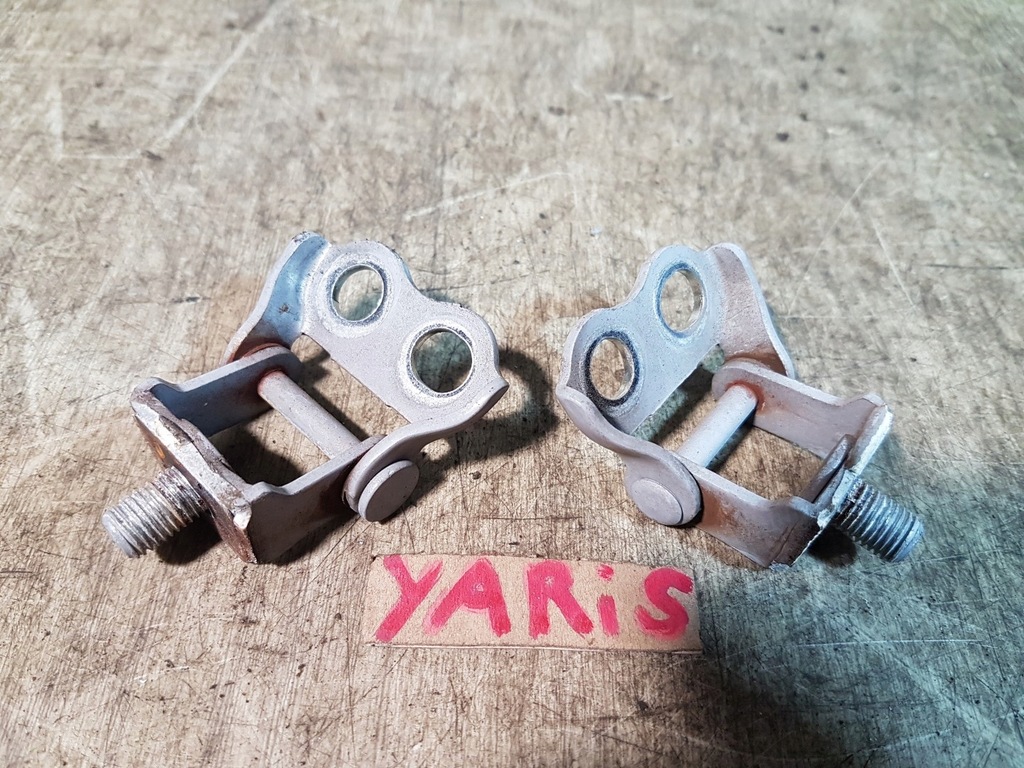 фото №1, Петлі кришки багажника комплект toyota yaris i