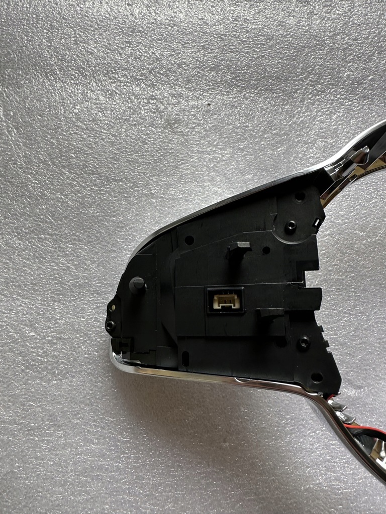 фото №4, Кнопки мультифункція рамка vw r-line 5g0419685 2g0419091 2g0959442l